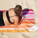 Serviette de plage Dock & Bay SUMMER XL Miami Sorbet, vue détaillée 9 | One Horizon