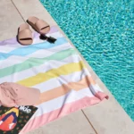 Serviette de plage Dock & Bay SUMMER XL Unicorn Waves, vue détaillée 2 | One Horizon