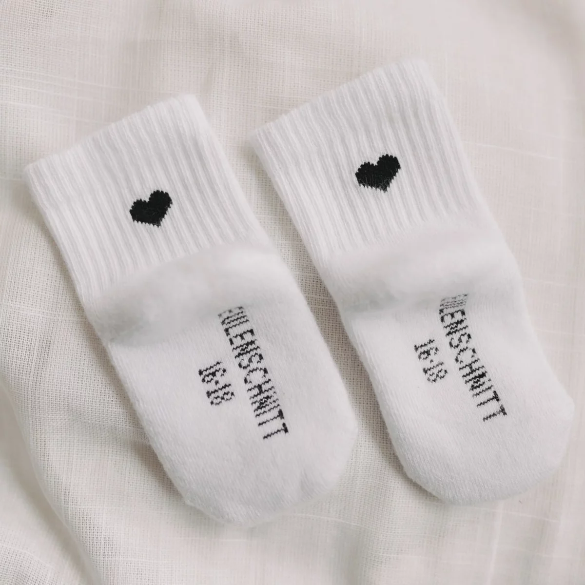 Baby socks heart black