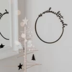 Eulenschnitt Holzkranz - Es weihnachtet sehr, Detailansicht 4 | One Horizon