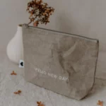 Eulenschnitt Kosmetiktasche - Hello New Day, Detailansicht 3 | One Horizon