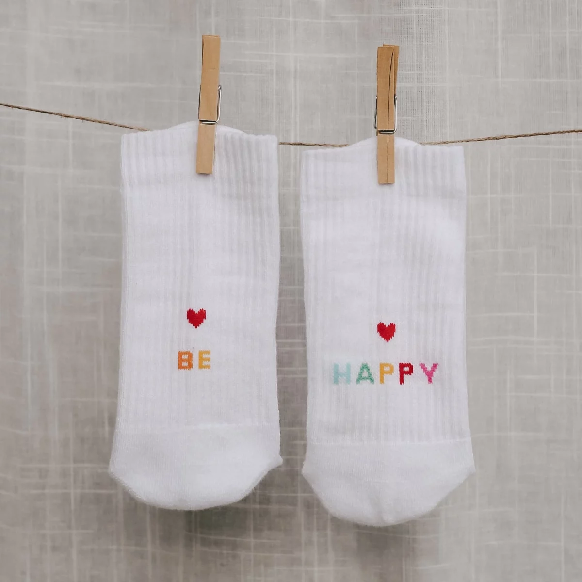 Eulenschnitt "be happy" Socks, Size S (35-38), Detail View 4 | One Horizon