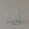 Eulenschnitt Vase aus Glas Tannen Gross, Detailansicht 4 | One Horizon