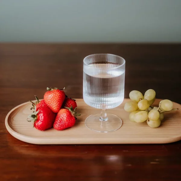 Assiette en bois ovale