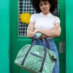 Sac de voyage pour enfant « Abstract Flowers » - Vert + Rose, vue détaillée 2 | One Horizon