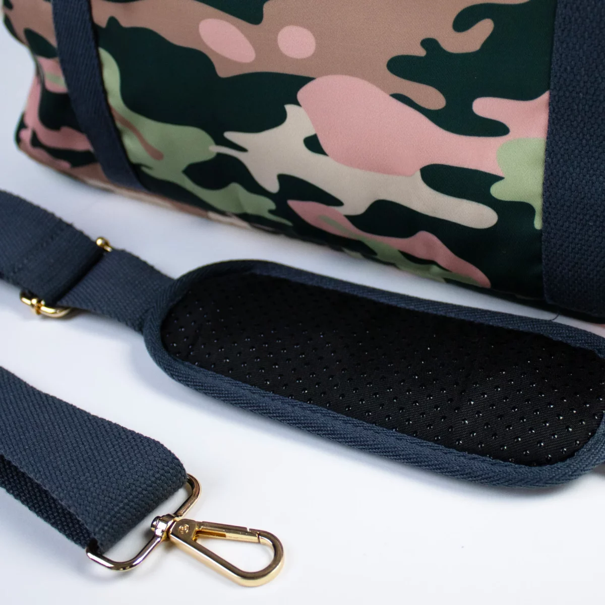 Sac de voyage pour enfant « Weekender » camouflage, vue détaillée 4 | One Horizon