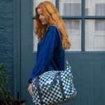 Sac de voyage pour enfant Checkerb. Bleu sarcelle et beige, vue détaillée 6 | One Horizon