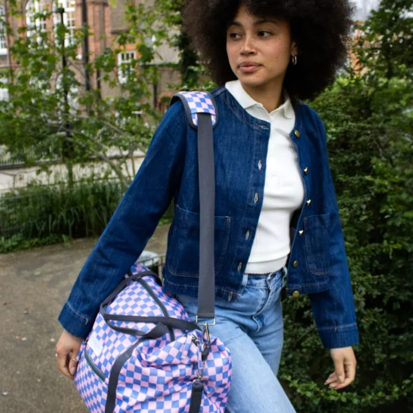 Kind Bag Weekender Checkerboard - Pink+Blue, Detailansicht 2 | One Horizon