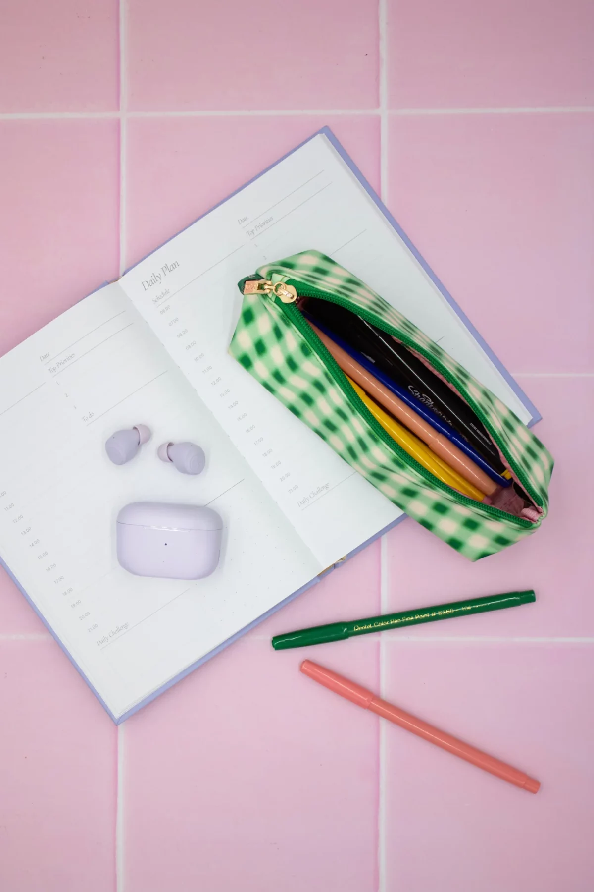 Kids' Bag Essentials Case, Blurred Plaid, Detail View 11 | One Horizon