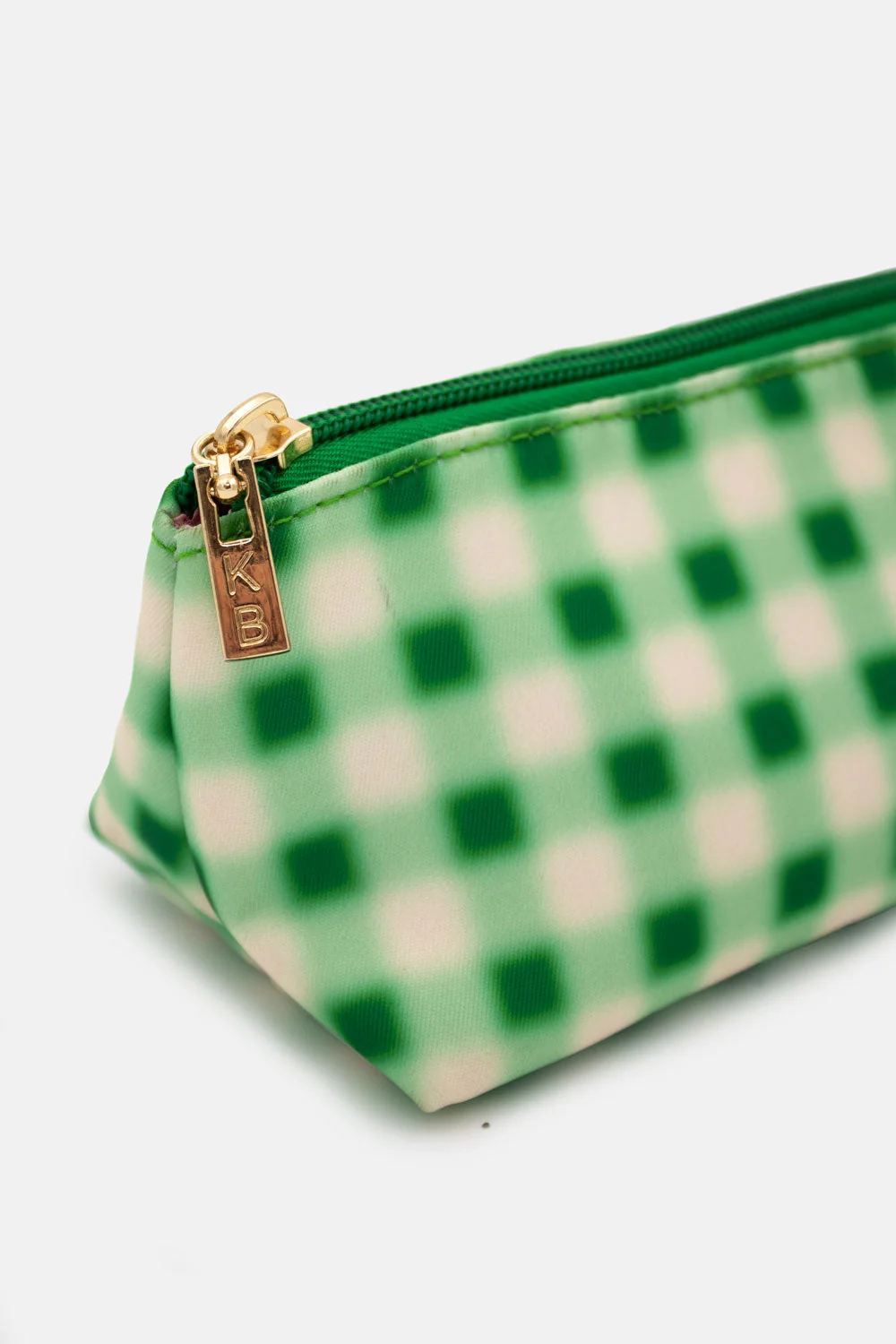 Kids' Bag Essentials Case, Blurred Plaid, Close-up 12 | One Horizon