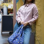 Kind Bag Medium Bag Abstract Flowers Blue, Detail View 6 | One Horizon