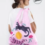 Kind Bag Medium Bag AH Leaping Cats | One Horizon