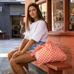 Kind Bag Medium Bag Checkerb. Pink & Orange, Detail View 7 | One Horizon