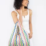 Kind Bag Medium Bag Rainbow Waves, Detail View 4 | One Horizon