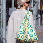 Kind Bag Medium Bag Wavy Daisy, Detail View 2 | One Horizon
