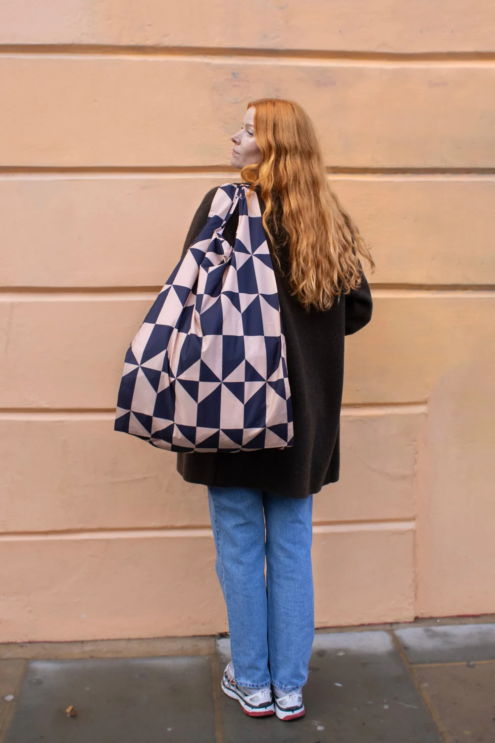 Kind Bag XL Bag Coffee, Detailansicht 4 | One Horizon