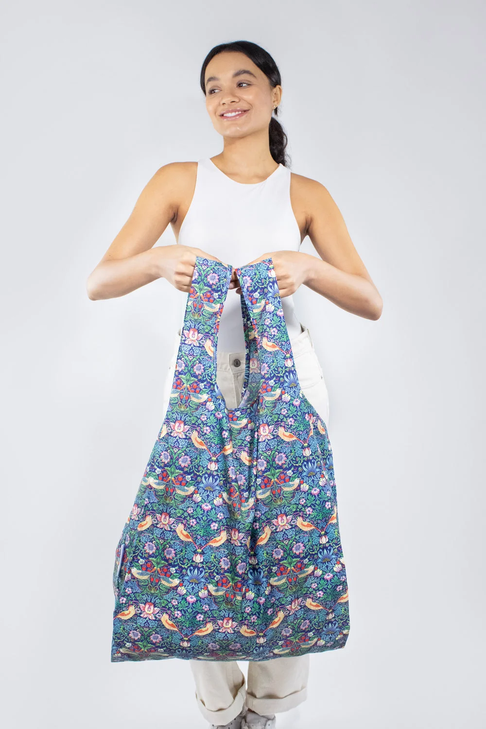 Kind Bag XL Bag WM Strawberry Thief, Detailansicht 7 | One Horizon