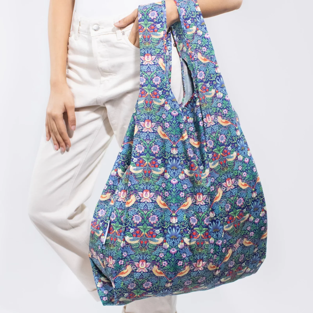 Kind Bag XL Bag WM Strawberry Thief, Detailansicht 11 | One Horizon