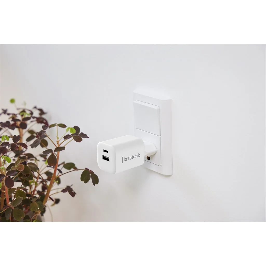 Chargeur rapide Kreafunk aDapt, vue détaillée 2 | One Horizon