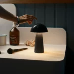 Lampe de table Kreafunk « Bello Black Wood », vue détaillée 3 | One Horizon