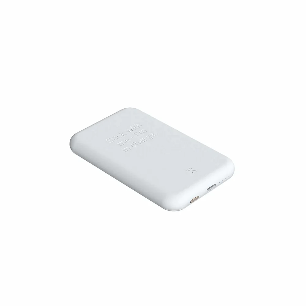 toCHARGE QI Powerbank