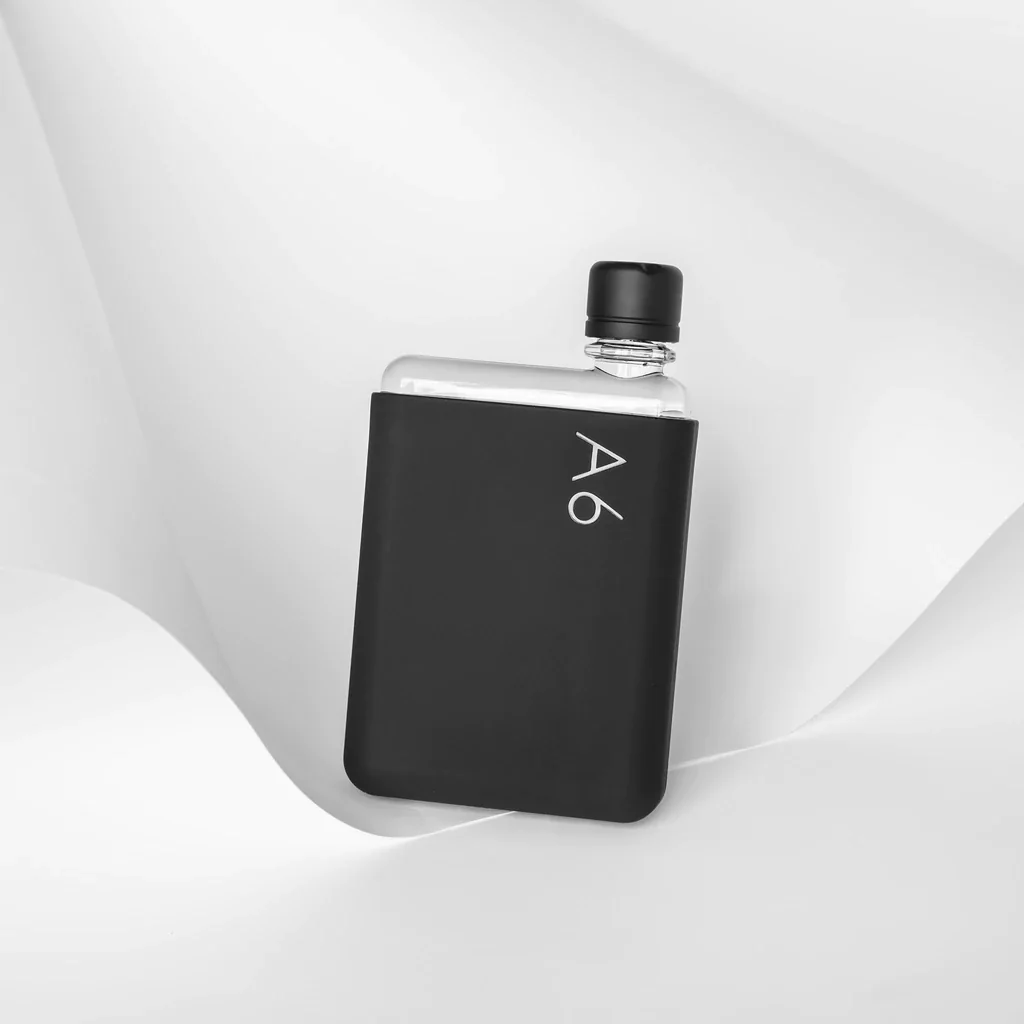 Memobottle Silikonhülle Memobottle A6 Schwarz, Detailansicht 3 | One Horizon