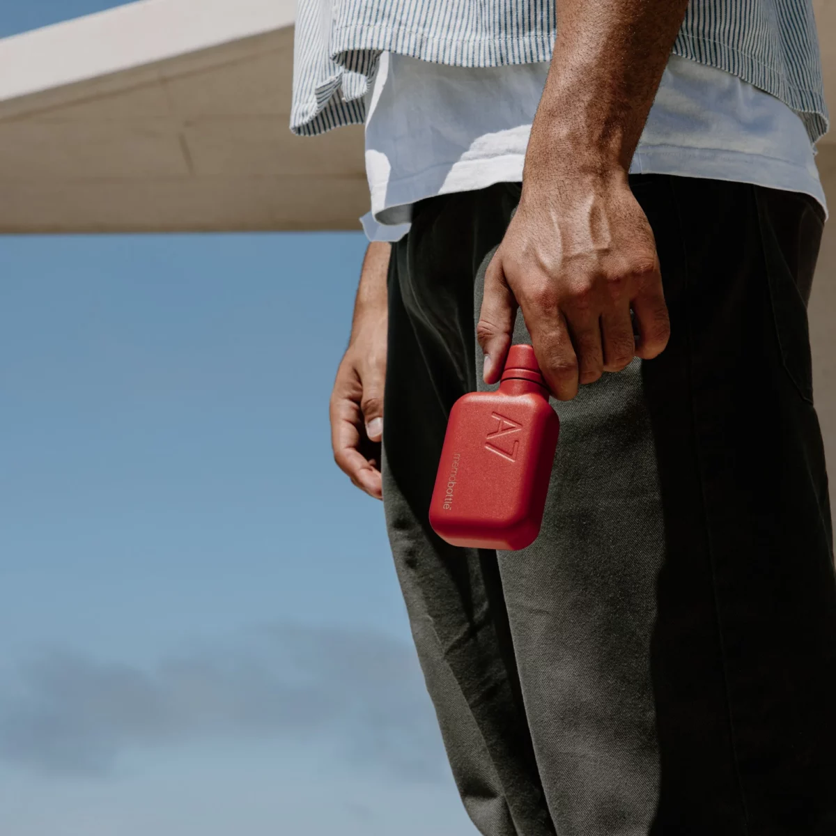 Memobottle Memobottle A7 Edelstahl Rot, Detailansicht 3 | One Horizon