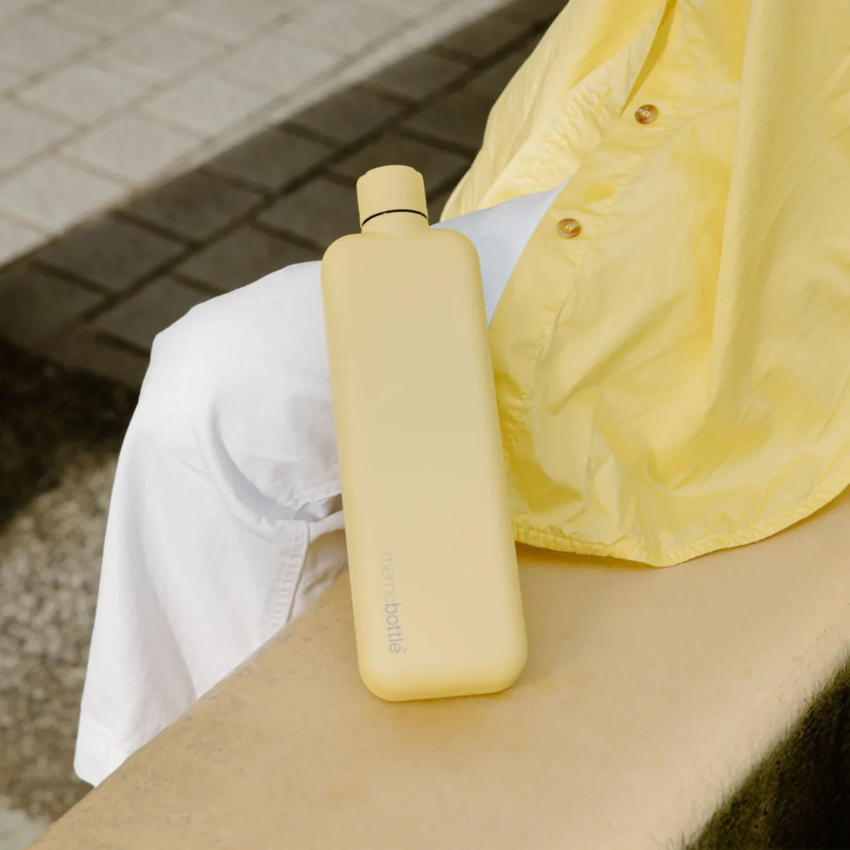 Memobottle Memobottle Slim Edelstahl Buttergelb, Detailansicht 3 | One Horizon