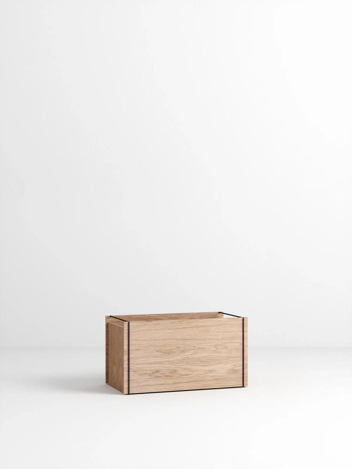 Moebe Storage Box Eiche / Schwarz | One Horizon