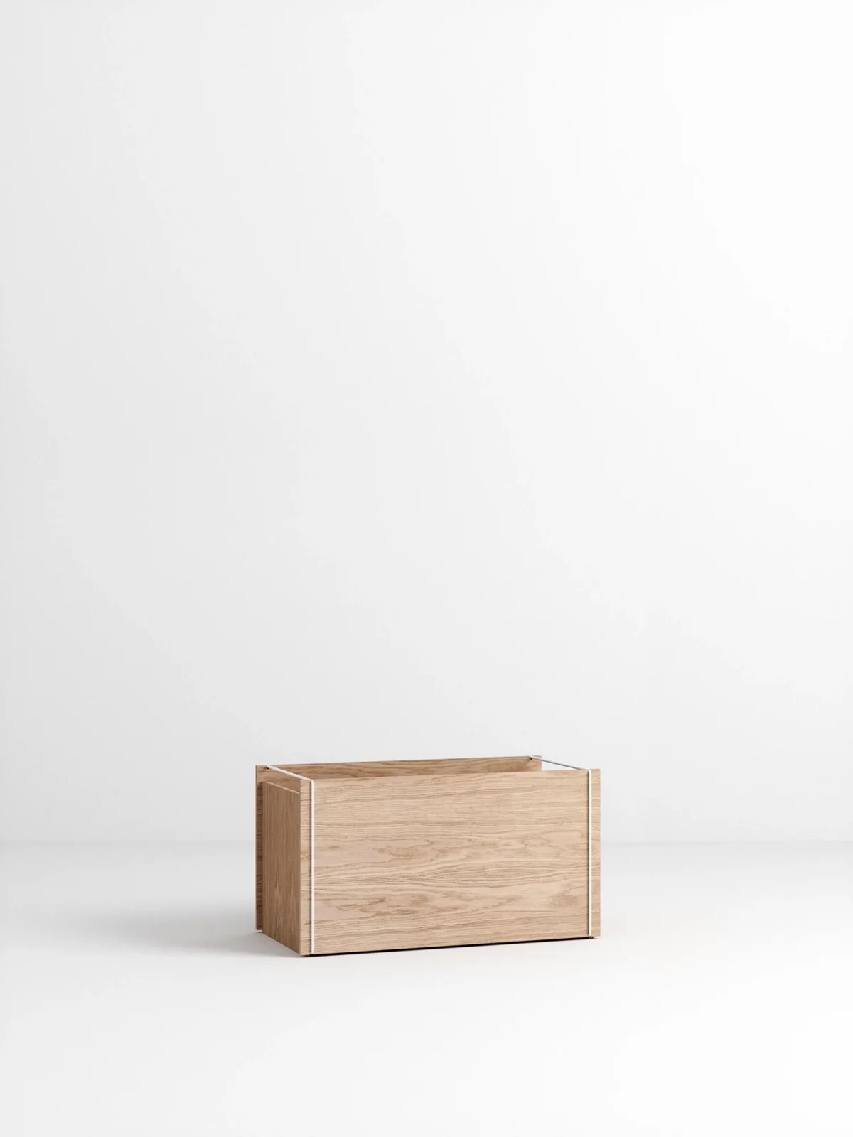 Moebe Storage Box Eiche / Weiss | One Horizon