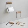 Moebe Toilettenpapierhalter Schwarz, Detailansicht 4 | One Horizon