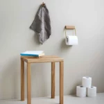 Moebe Toilettenpapierhalter Schwarz, Detailansicht 5 | One Horizon