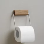 Moebe Toilettenpapierhalter Steel, Detailansicht 3 | One Horizon