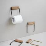 Moebe Toilettenpapierhalter Steel, Detailansicht 8 | One Horizon