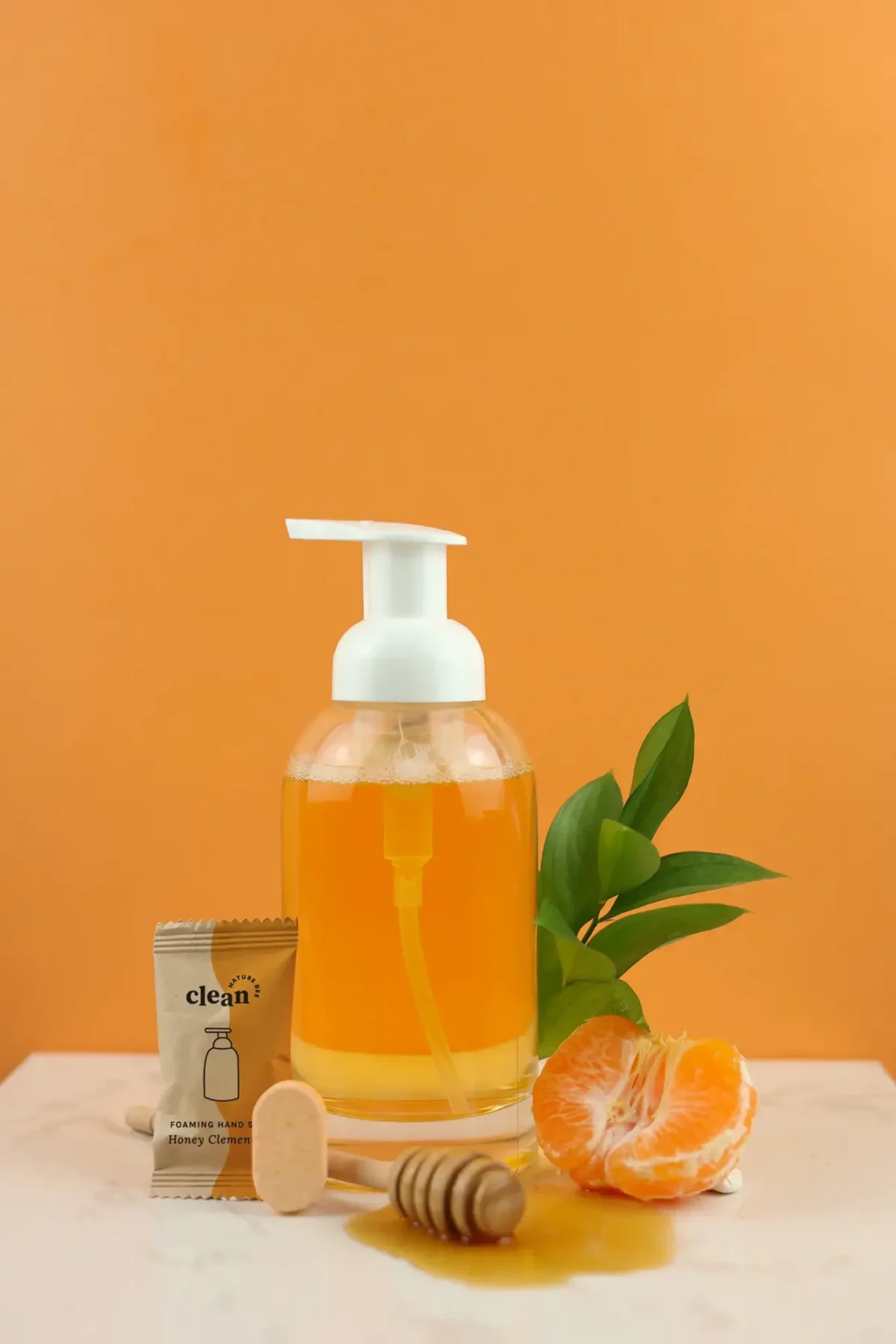 Différentes tablettes de savon pour les mains Honig-Clementine