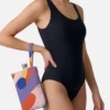 Notabag Ultraleichtes Badetuch Special Edition Flow, Detailansicht 8 | One Horizon