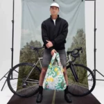 Notabag 2-in-1 Rucksack und Einkaufstasche – Artist Edition Tour de France, Detailansicht 2 | One Horizon