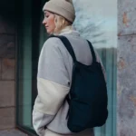 Notabag 2-in-1 Rucksack und Einkaufstasche – Uni Black, Detailansicht 2 | One Horizon