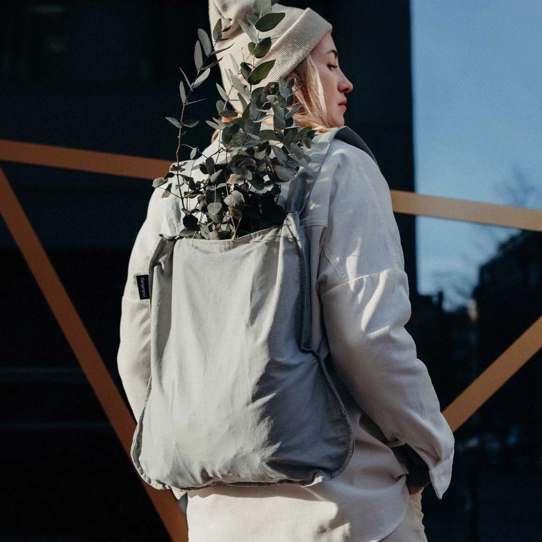 Notabag 2-in-1 Rucksack und Einkaufstasche – Uni Grey, Detailansicht 12 | One Horizon