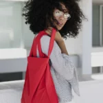 Notabag 2-in-1 Rucksack und Einkaufstasche – Uni Rot, Detailansicht 9 | One Horizon