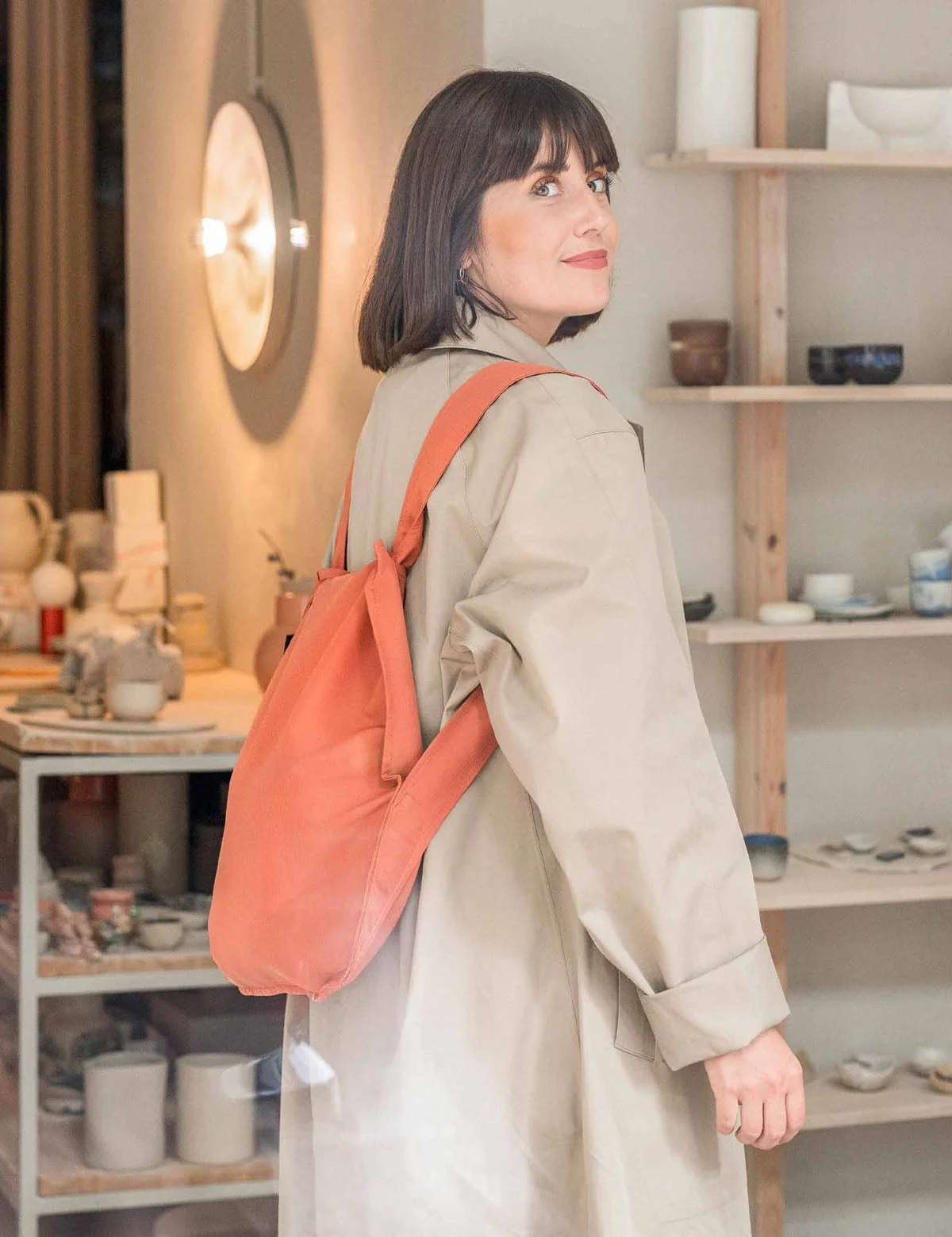Notabag 2-in-1 Rucksack und Einkaufstasche – Uni Terracotta, Detailansicht 2 | One Horizon