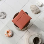 Notabag 2-in-1 Rucksack und Einkaufstasche – Uni Terracotta, Detailansicht 6 | One Horizon