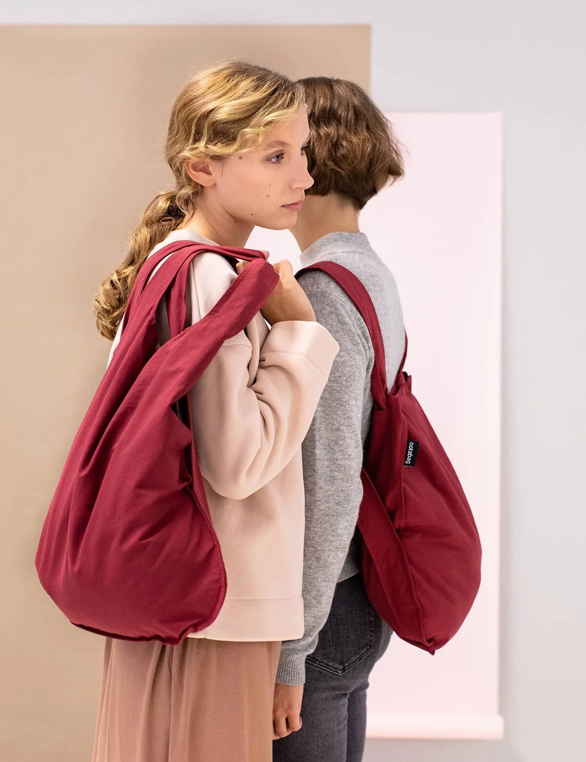 Notabag 2-in-1 Rucksack und Einkaufstasche – Uni Wine Red, Detailansicht 6 | One Horizon