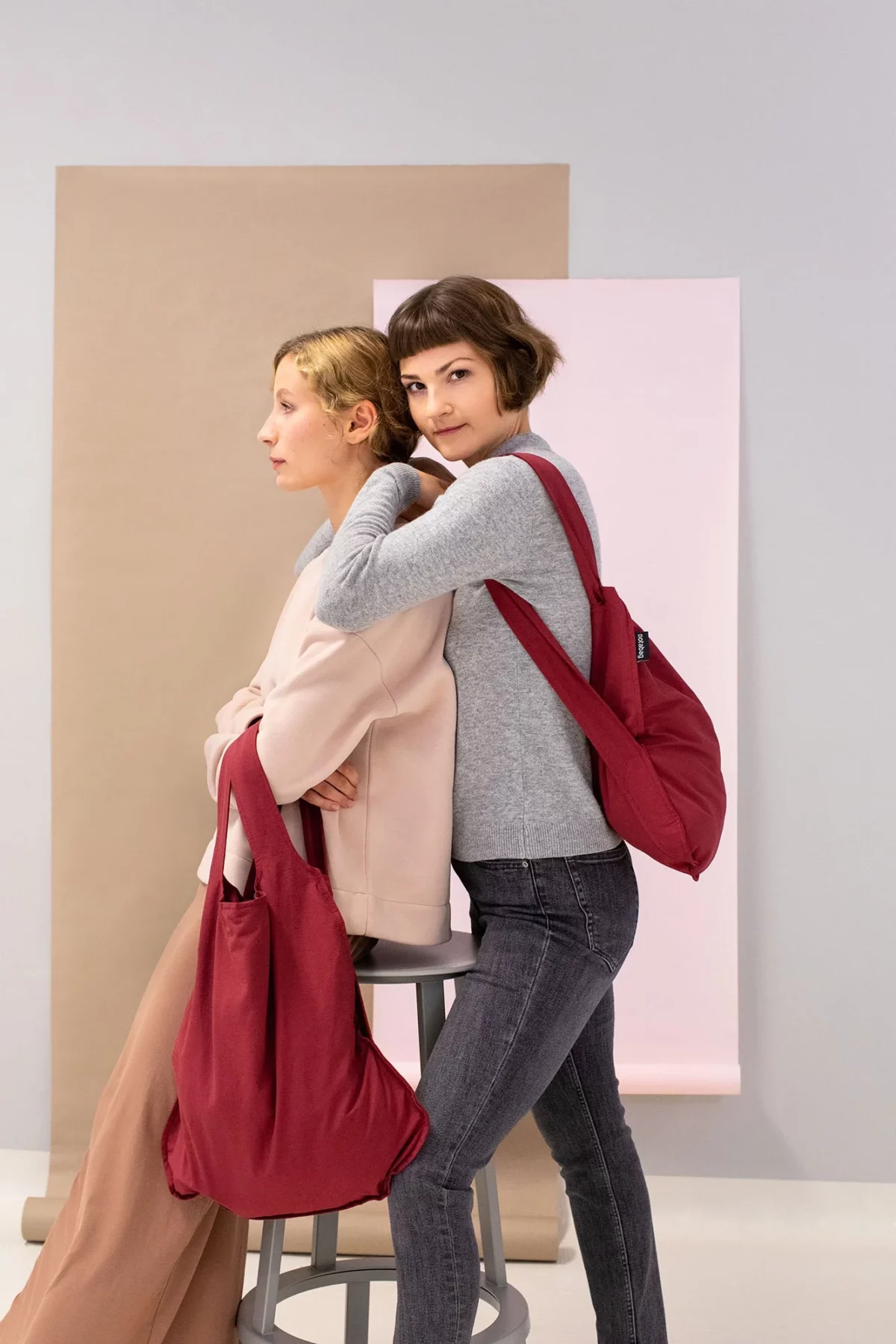 Notabag 2-in-1 Rucksack und Einkaufstasche – Uni Wine Red, Detailansicht 12 | One Horizon
