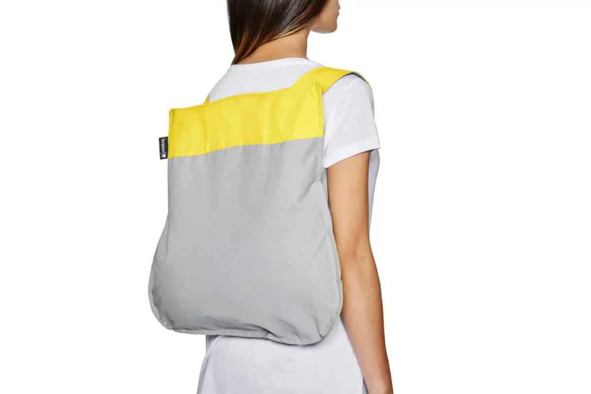 Notabag 2-in-1 Rucksack und Einkaufstasche – Muster & Dots Gelb & Grau, Detailansicht 4 | One Horizon