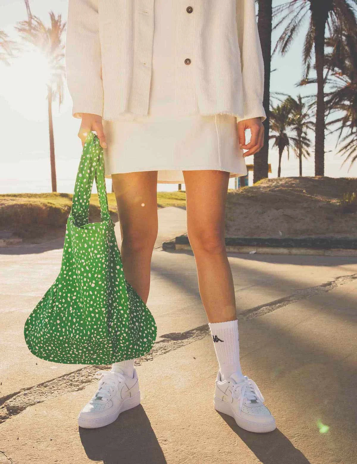 Notabag 2-in-1 Rucksack und Einkaufstasche – Muster & Dots Green Sprinkle, Detailansicht 4 | One Horizon