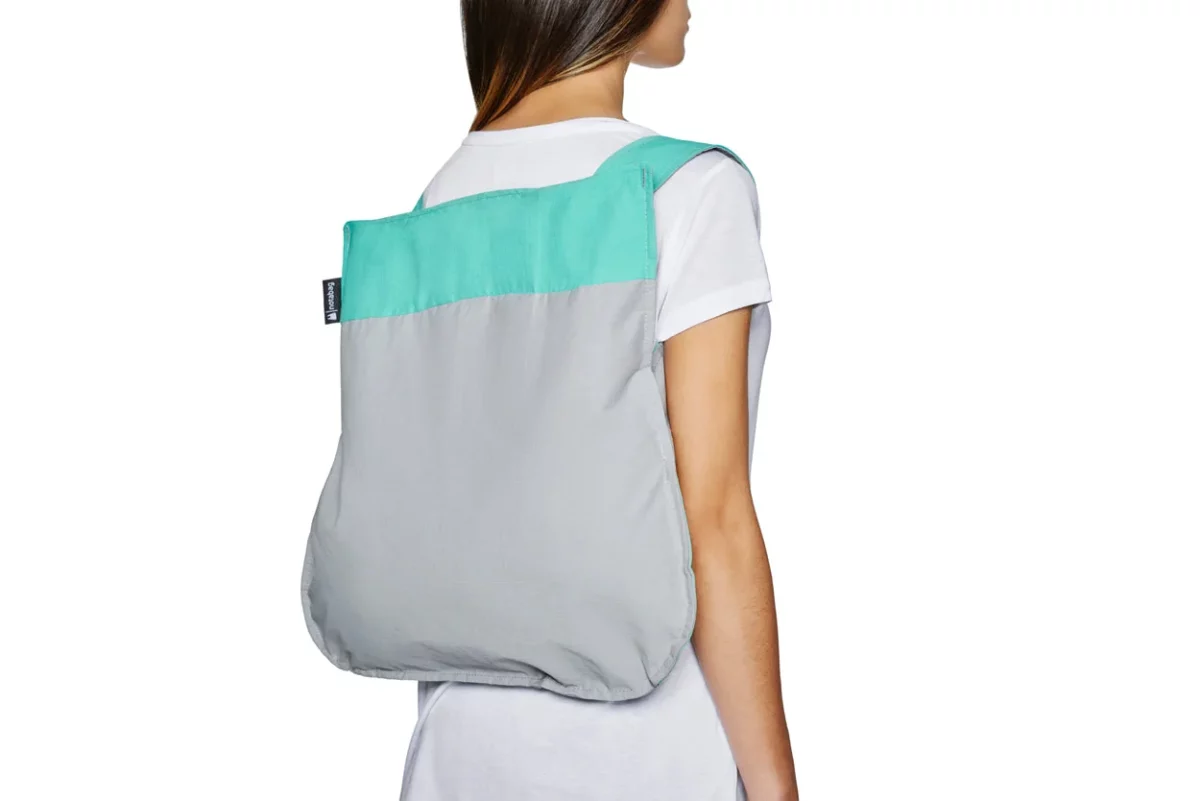 Notabag 2-in-1 Rucksack und Einkaufstasche – Muster & Dots Mint & Grau, Detailansicht 2 | One Horizon