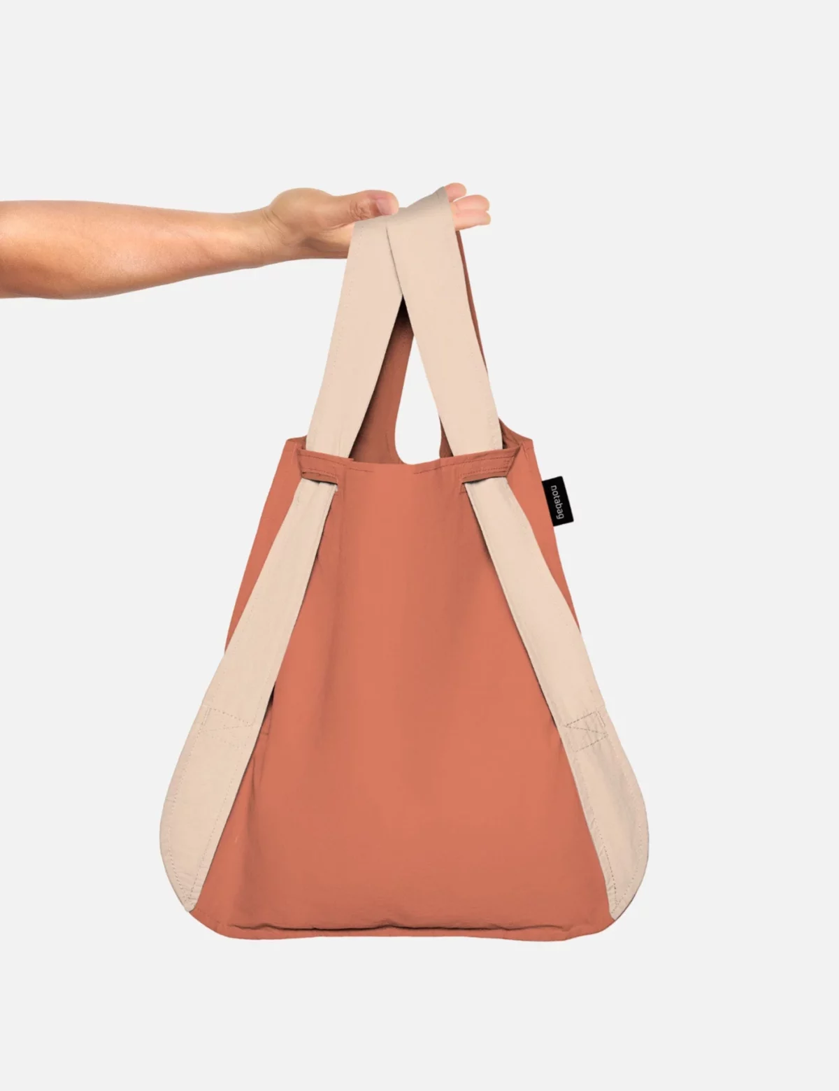 Notabag 2-in-1 Rucksack und Einkaufstasche – Muster & Dots Sand Terracotta, Detailansicht 5 | One Horizon
