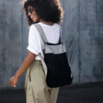 Notabag 2-in-1 Rucksack und Einkaufstasche – Muster & Dots Schwarz & Grau, Detailansicht 2 | One Horizon