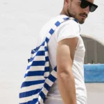 Sac à dos et sac de courses 2-en-1 Notabag – Rayures et dégradé de rayures bleu marine, vue détaillée 2 | One Horizon